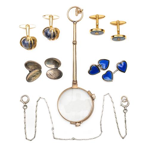 A PAIR OF FOLDING LORGNETTES AND FIVE FURTHER ITEMS (6)