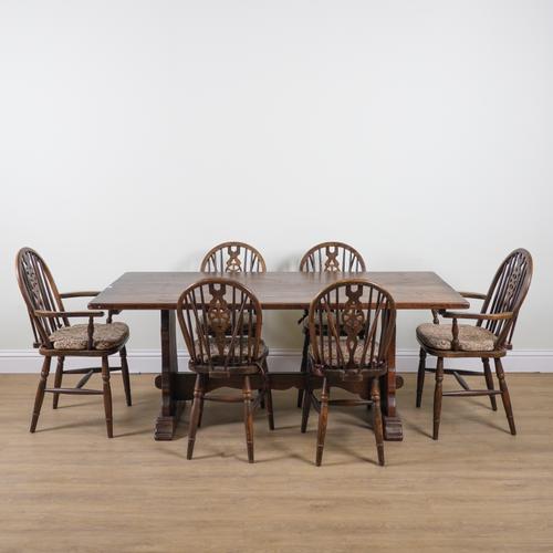 AN 18TH CENTURY STYLE OAK DINING TABLE (7)