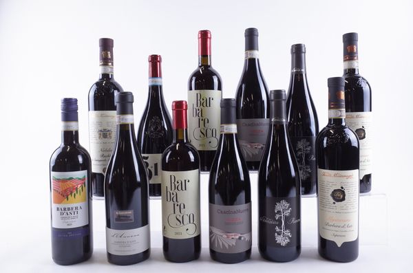 TWELVE BOTTLES ITALIAN RED WINE