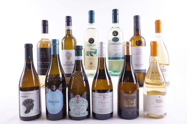 TWELVE BOTTLES WHITE WINE