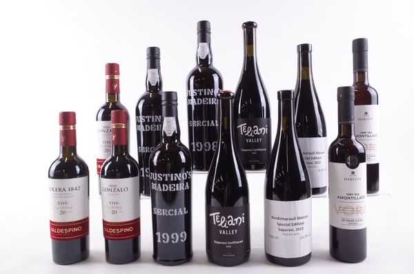 EIGHT BOTTLES VARIOUS FORTIFIED WINE AND FOUR RED WINE