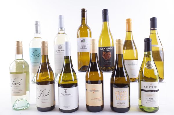 TWELVE BOTTLES AMERICAN AND MEXICAN WHITE WINE