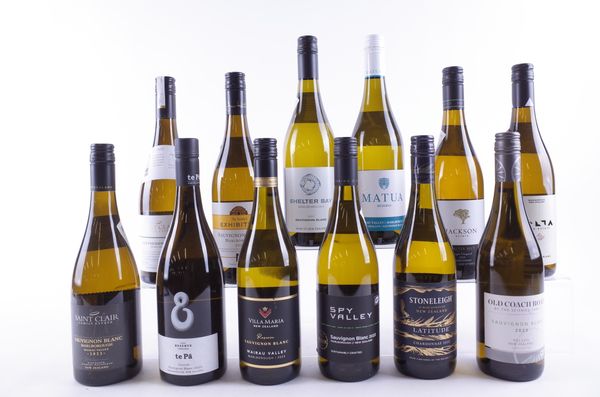 TWELVE BOTTLES NEW ZEALAND WHITE WINE