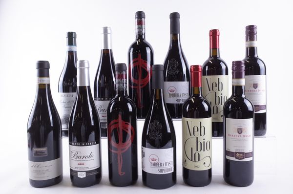 TWELVE BOTTLES ITALIAN RED WINE