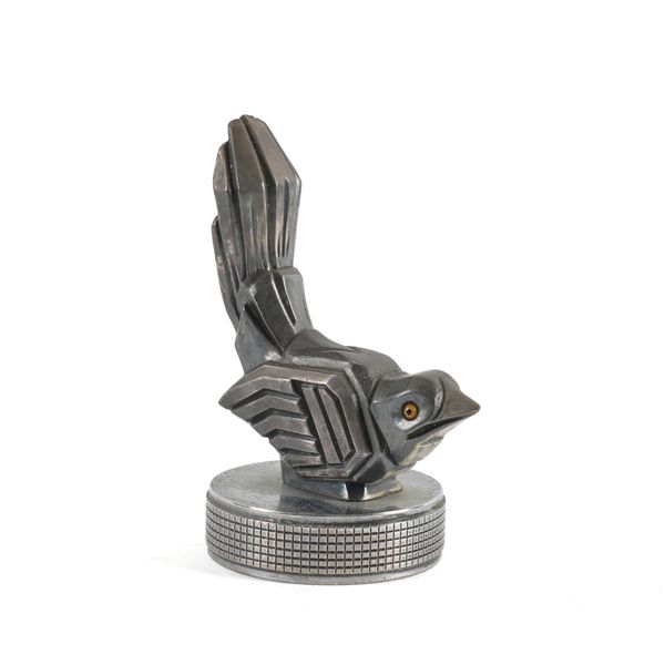 H. MOREAU, AN ART DECO CAR MASCOT MODELLED AS A STYLIZED BIRD