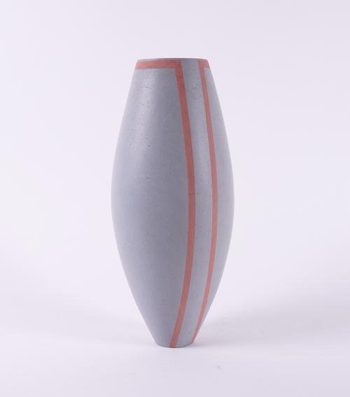 **** DONATED TO CHARITY ****** CHRISTINE JONES ( BRITISH, BORN 1955) A TALL GREY EARTHENWARE VESSEL