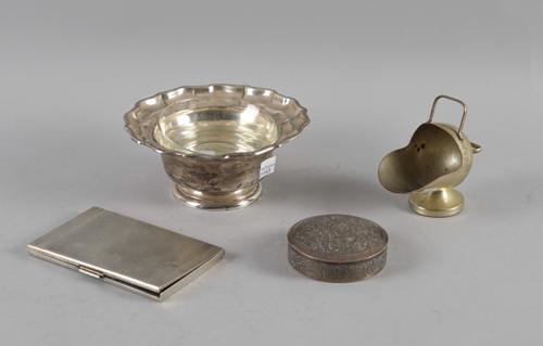 FOREIGN AND PLATED WARES (4)