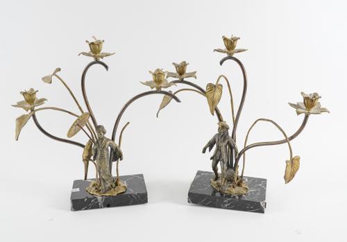 A PAIR OF ROCOCO STYLE GILT-METAL ‘CHINOISERIE’ THREE BRANCH TABLE LIGHTS (2)