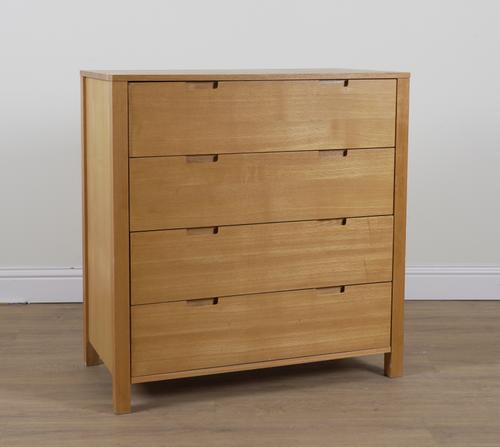 A MODERN ASH FOUR DRAWER CHEST