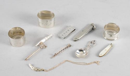 THREE SILVER NAPKIN RINGS AND EIGHT FURTHER ITEMS (11)