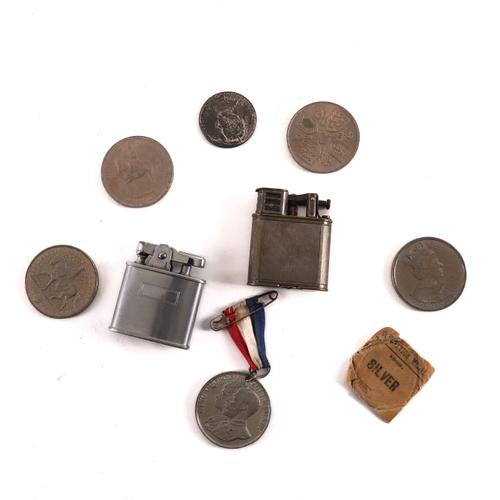 A DUNHILL SILVER PLATED PETROL LIGHTER AND SEVEN FURTHER ITEMS (8)