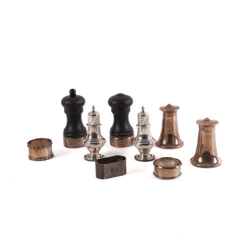 A GROUP OF SILVER AND SILVER MOUNTED WARES (9)