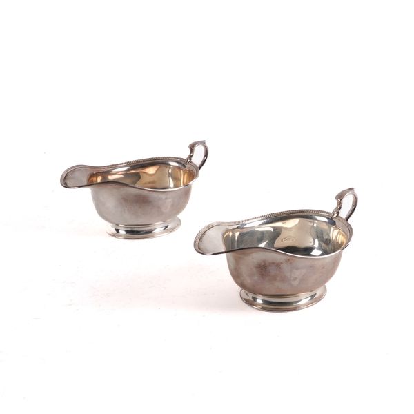 A PAIR OF SILVER SAUCEBOATS (2)