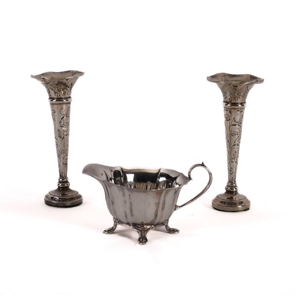 A SILVER MILK JUG AND A PAIR OF SILVER VASES (3)