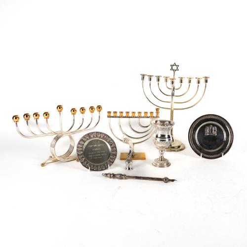 A GROUP OF JUDAICA (8)