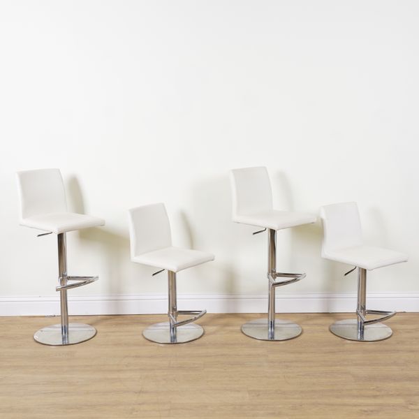 DANETTI; A SET OF FOUR CREAM LEATHER UPHOLSTERED HEIGHT ADJUSTABLE BAR STOOLS (4)