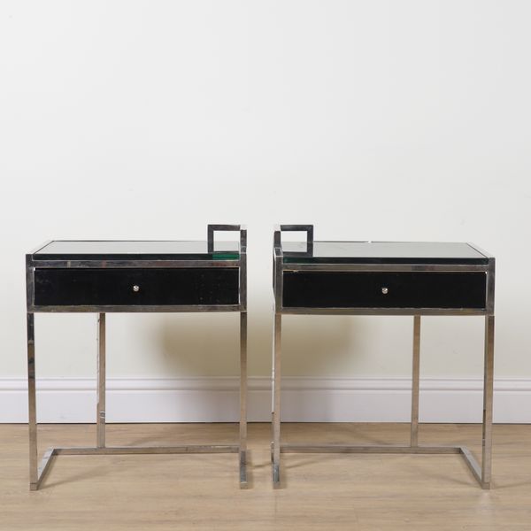 A PAIR OF MID 20TH CENTURY CHROME AND GLASS SINGLE DRAWER BEDSIDE TABLES (2)