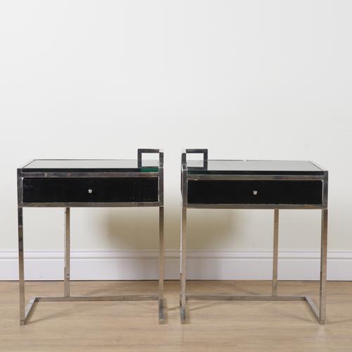 A PAIR OF MID 20TH CENTURY CHROME AND GLASS SINGLE DRAWER BEDSIDE TABLES (2)