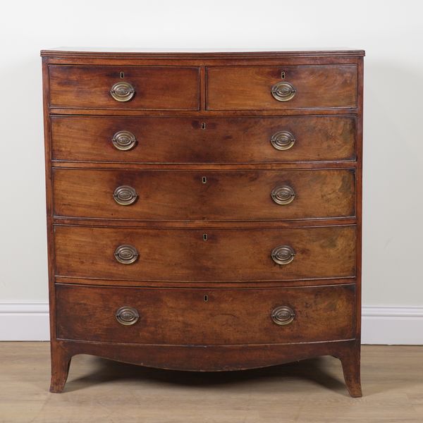 A REGENCY MAHOGANY BOWFRONT CHEST OF DRAWERS
