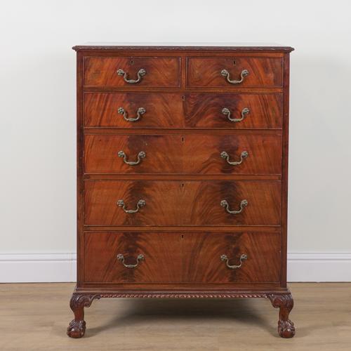 A LATE 19TH CENTURY MAHOGANY CHEST OF DRAWERS