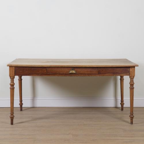 A 19TH CENTURY AND LATER OAK TOPPED DINING TABLE