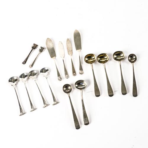 A GROUP OF SILVER AND EUROPEAN FLATWARE