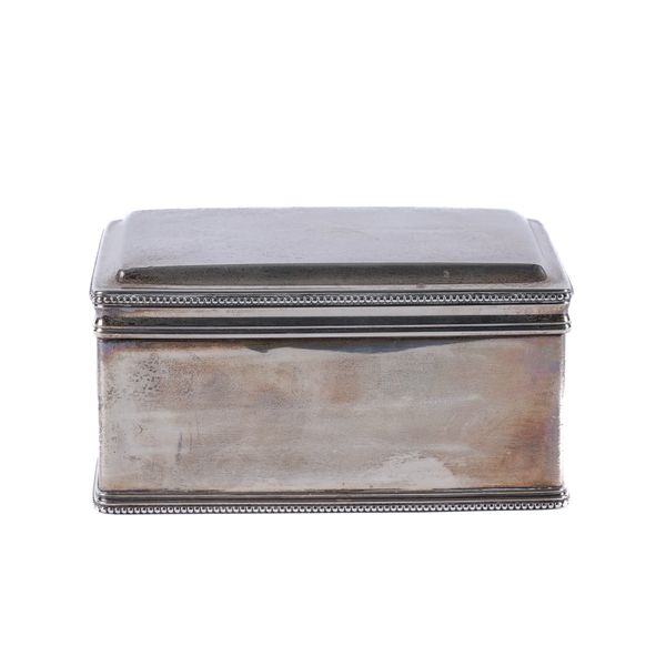A DUTCH RECTANGULAR HINGE LIDDED BOX