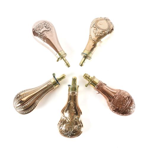 A GROUP OF FIVE BRASS AND COPPER GUN POWDER FLASKS (5)