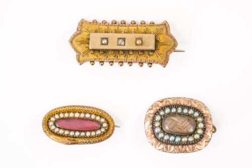 THREE ANTIQUE BROOCHES