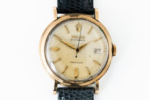 A 9CT GOLD ROLEX OYSTERDATE PRECISION GENTLEMAN'S WRISTWATCH