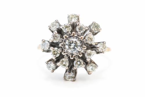 A DIAMOND CLUSTER RING