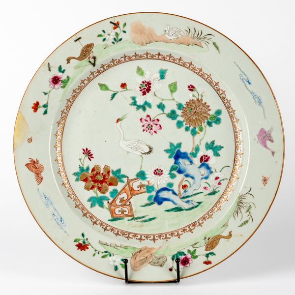 A CHINESE FAMILLE-ROSE CHARGER (2)