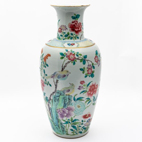 A CHINESE FAMILLE-ROSE BALUSTER VASE