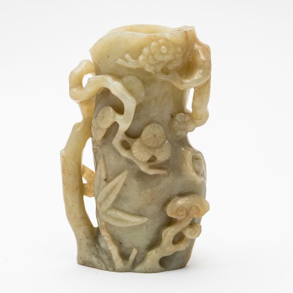 A CHINESE JADE VASE