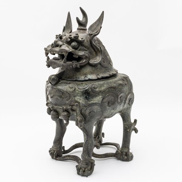 A CHINESE BRONZE LUDUAN-FORM CENSER