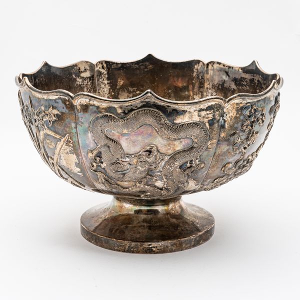 A CHINESE EXPORT SILVER FOOTED BOWL