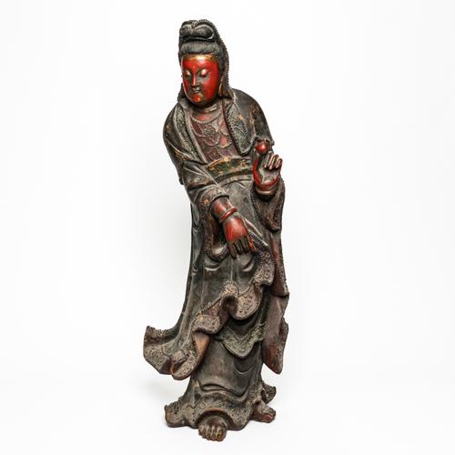 A LARGE CHINESE CARVED AND LACQUERED WOOD FIGURE OF GUANYIN