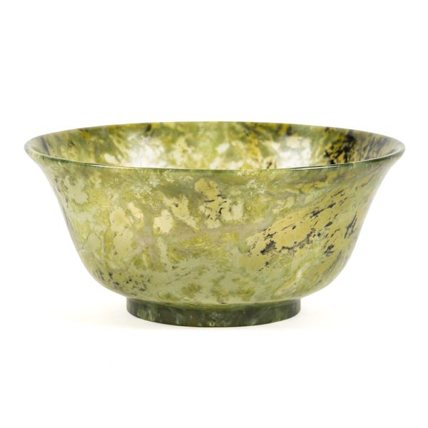 A CHINESE SPINACH JADE BOWL