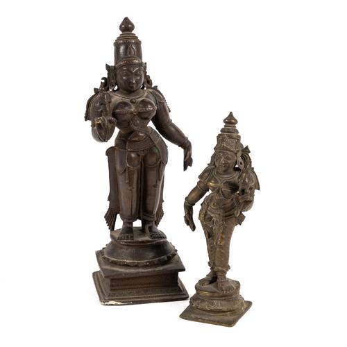 A BRONZE FIGURE OF SRI DEVI (2)