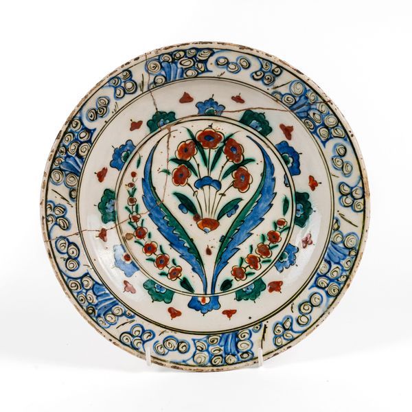 AN IZNIK DISH