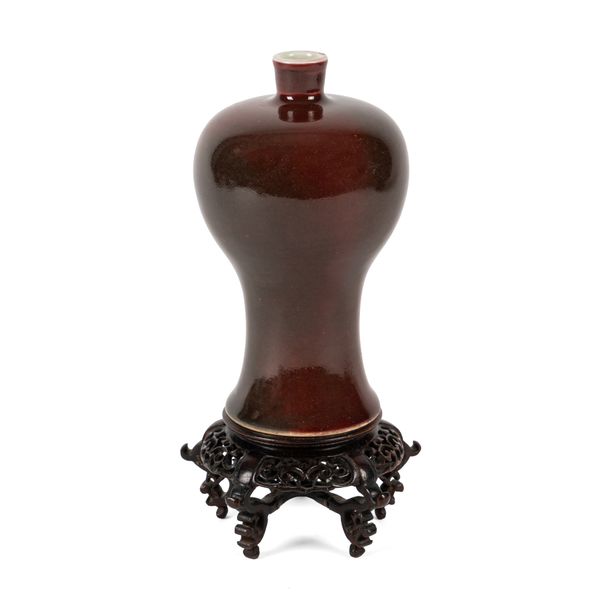 A CHINESE LANGYAO GLAZE MONOCHROME PORCELAIN BALUSTER VASE (2)