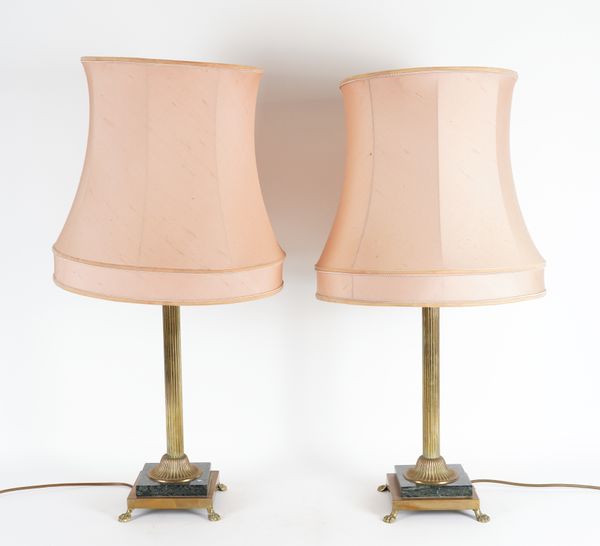 A PAIR OF BRASS AND VERDE ANTICO MARBLE MOUNTED CORINTHIAN COLUMN TABLE LAMPS (2)