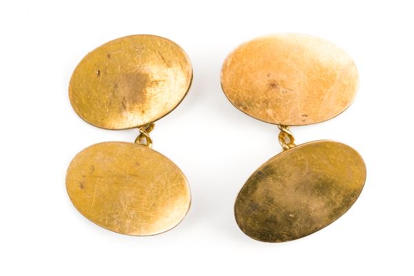 A PAIR OF 9CT GOLD OVAL CUFFLINKS