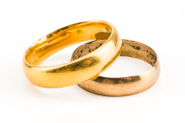 TWO PLAIN GOLD WEDDING BANDS (2)