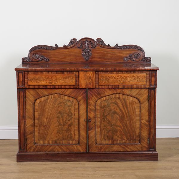 A WILLIAM IV MAHOGANY SIDE CABINET