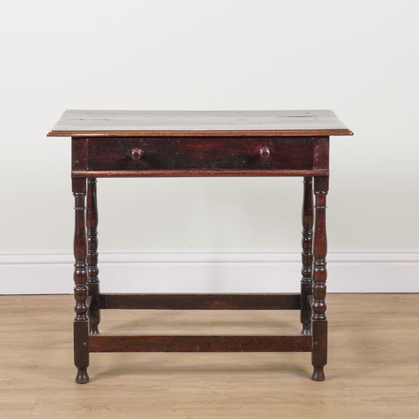 AN 18TH CENTURY OAK SINGLE DRAWER SIDE TABLE