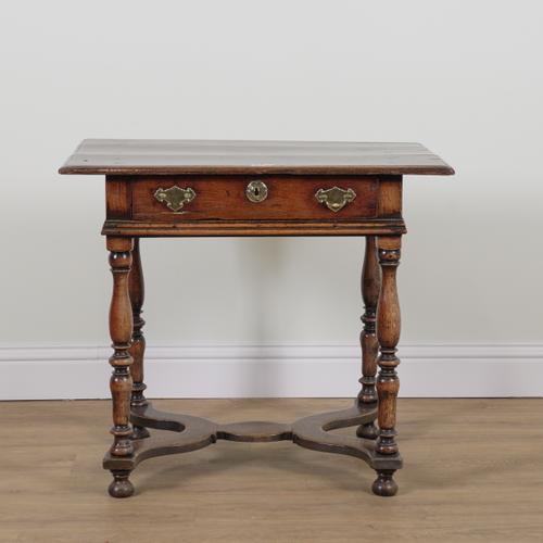 A 17TH CENTURY OAK SINGLE DRAWER SIDE TABLE