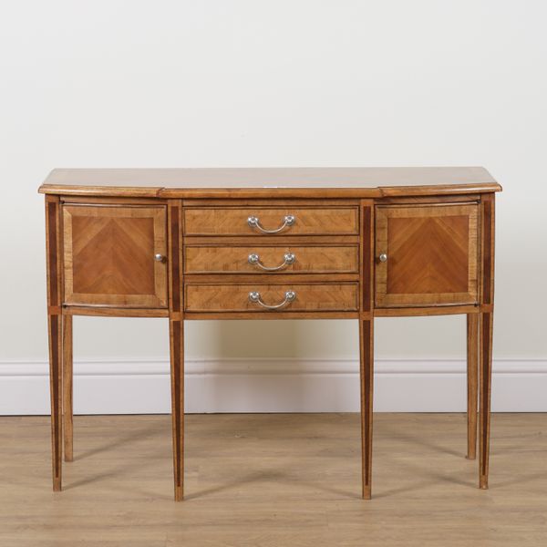 JOHN LEWIS, HEMINGWAY COLLECTION; AN OAK BREAKFONT SIDEBOARD