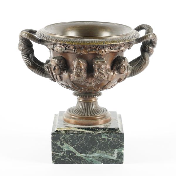 OF GRAND TOUR INTEREST: A FRENCH PATINATED BRONZE MODEL OF THE ALBANI VASE