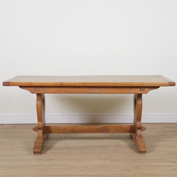 A 17TH CENTUREY OAK REFECTORY TABLE